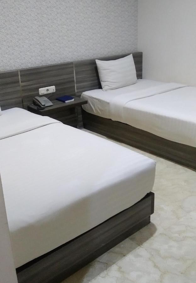 Tulip Guest House Bandung Bagian luar foto