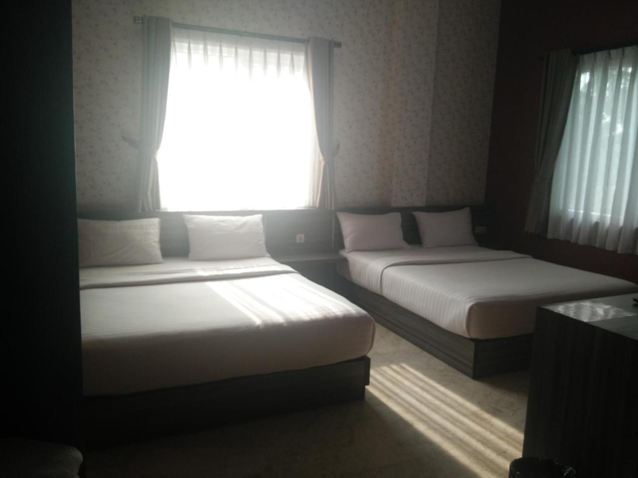 Tulip Guest House Bandung Bagian luar foto